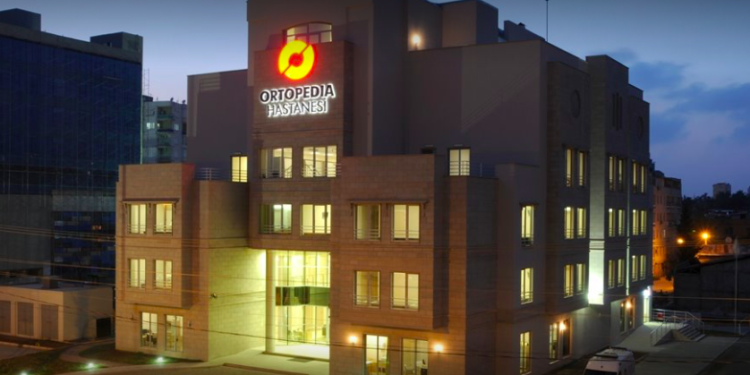 Acıbadem, Özel Ortopedia Hastanesi’ni Satın Aldı