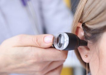 Ani İşitme Kaybı ve Baş Dönmesi Tedavi Edilmezse Ne Olur ?