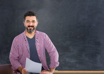 Başarı Belgesi Verilen Eğitimciler Neden Ödüllendirilmiyor ?