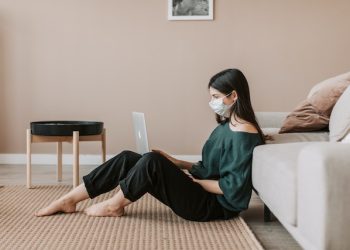 Covid Açık Havada Maskesiz Bulaşır Mı ? (Özel Haber)