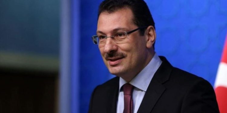 ‘Cumhurbaşkanı yardımcılığı’ formülünü eleştiren AKP’den ‘çifte standart’ uygulama: Bakanlar aday olacak ama istifa etmeyecek