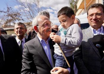 Depremzede çocuk Kılıçdaroğlu’na seslendi