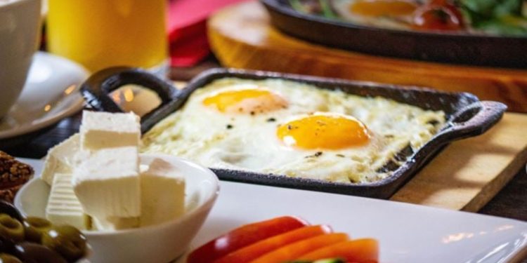 Diyetisyenden ‘Ramazanda dengeli beslenme’ tavsiyesi