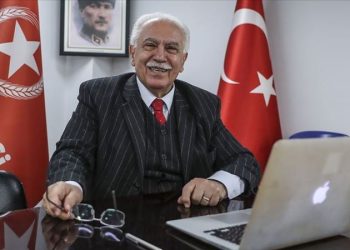 Doğu Perinçek kimdir? Vatan Partisi Genel Başkanı Doğu Perinçek nereli, kaç yaşında?