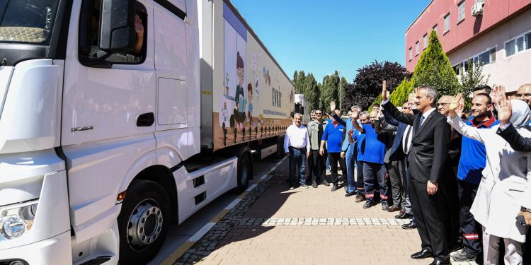 Evde Eğitim Alan Özel Öğrenciler İçin Hazırlanan Materyaller Yola Çıktı