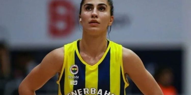 Fenerbahçe şov yaptı! Çankaya karşısında 61 sayı fark…