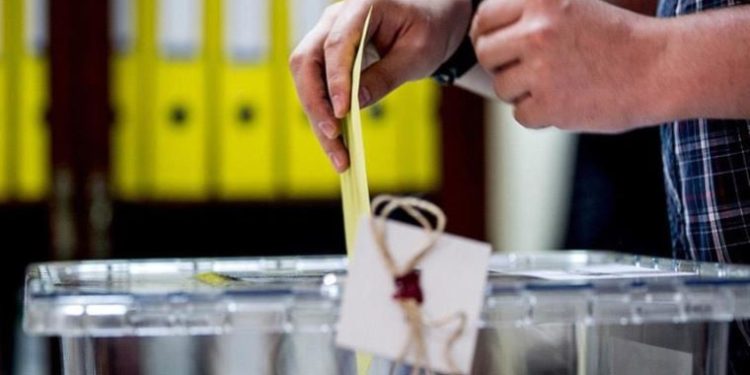 Hangi partiye kaç kişi adaylık için başvurdu?