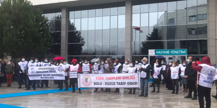 Hekimler ve Sağlıkçılar İki Gün İş Bırakıyor !!!