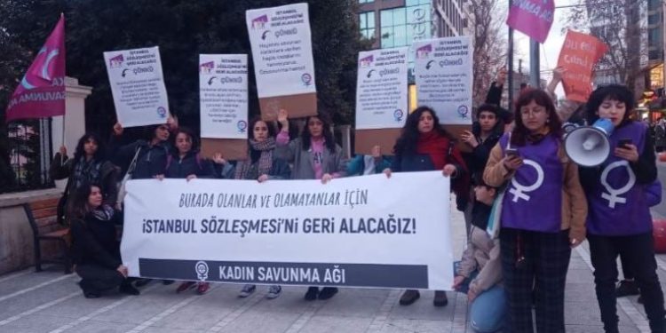 İstanbul Sözleşmesi’nden çıkılmasının ikinci yılında kadınlar eylemde: ‘Sözleşmeyi geri alacağız’