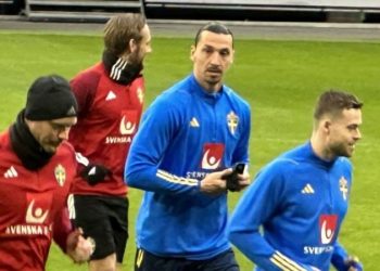 İsveçli futbolcu Zlatan Ibrahimovic’ten Katar’a 10 puan