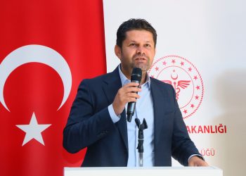 İzmir İl Sağlık Müdürü Burak Öztop Görevine Veda Etti