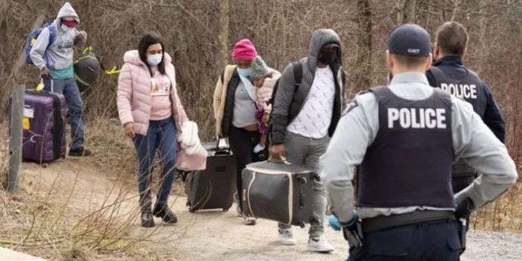 Kanada nüfusu, ülkeye gelen göçmenlerin etkisiyle rekor seviyede arttı