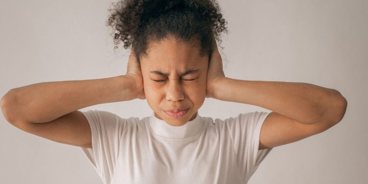 Kulak Tıkanıklığı Nedir? Kulak Tıkanıklığı Neden Olur?