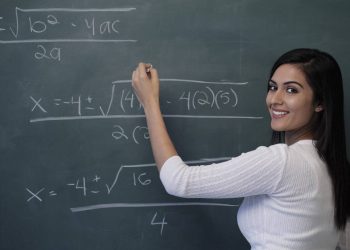 Öğretmene Şiddet Geleceğimizi Yok Etmektir!