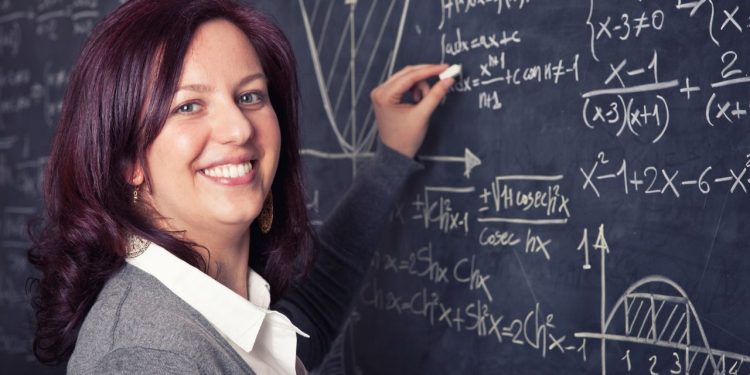 “Öğretmenlerin Atama ve Yer Değişikliği Sürecindeki Aksaklıklar Giderilmelidir”