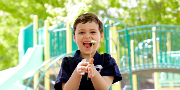 Otizmin İlk Belirtisine Dikkat!