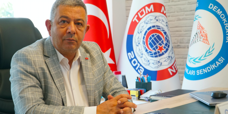 Sağlık Personeli Bakanlığın Taban Ödemesi 732 TL’yi İade Ediyor !