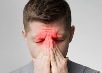 Sinüzite karşı uzmanlar uyarıyor: 12 haftadan fazla sürüyorsa…