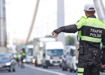 Son başvuru tarihi açıklandı: Trafik cezaları siliniyor