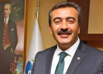 Suikasttan kurtulan Çukurova Belediye Başkanı Çetin’den hodri meydan: Bizi yolumuzdan döndüremezler