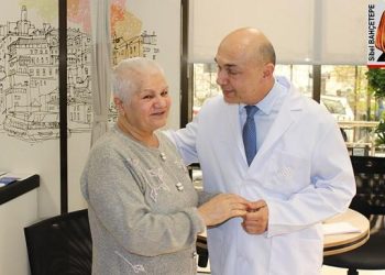 Titremelerinin sebebi 20 yıl sonra ortaya çıktı. Tedavi ile sağlığına kavuştu