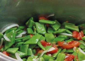 Yıllarca yanlış pişirmişiz. Taze fasulyenin erimesini önleyen tüyo