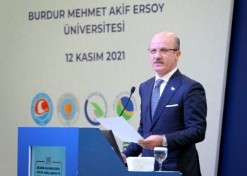 YKS 2022 Tercihleri – YÖK : “Kendi Beklentilerinizin Üzerindeki Yerleri de Rahatlıkla Yazın”