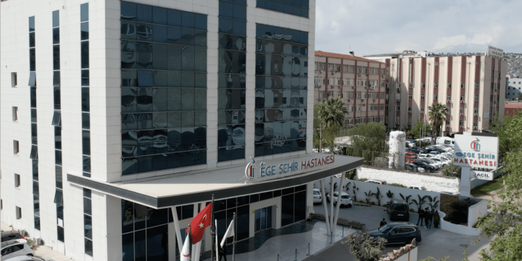 Özel Ege Şehir Hastanesi Faaliyetlerine Ara Verdi !