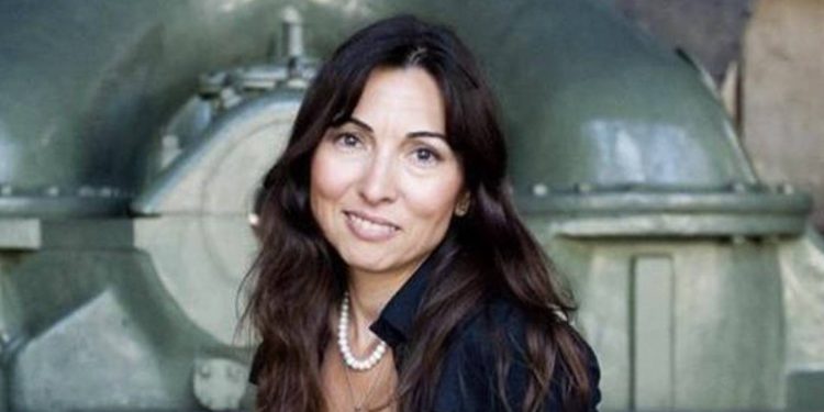 Prof.Dr. Aylin Seçkin Özel Hastane Ücretlerine İsyan Etti