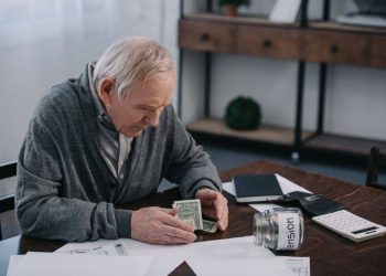 Hamzaçebi : “Çilekeş Emekliler”