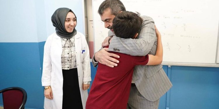 “İnsanlık Adına Büyük Bir Dramı Yaşıyoruz”