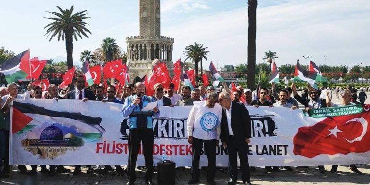 Memur-Sen’den İsrail’e kınama