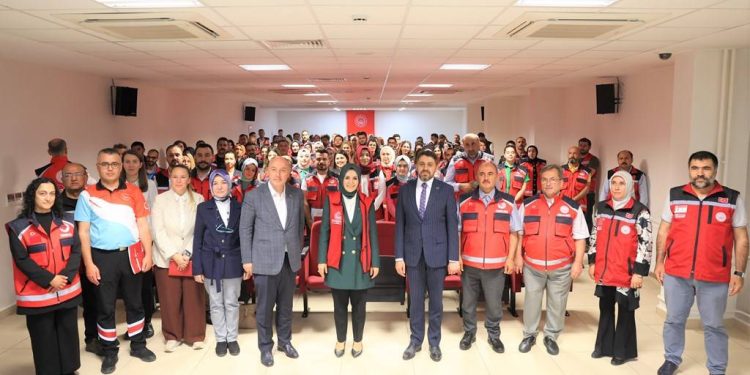 Aile ve Sosyal Hizmetler Bakanlığı Ekipleri, 11,1 Milyon Vatandaşa Ulaştı