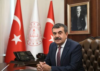 Bakan Tekin : “Belediyeler Milli Eğitime Bürokratik Zorluklar Çıkartabiliyor”