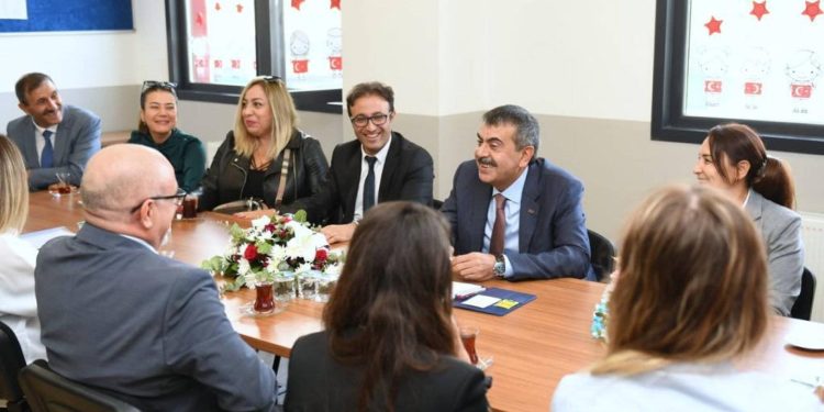 Bakan Tekin, “Özel Eğitimde Dünyaya Örnek Olacak Bir Sistemimiz Var”