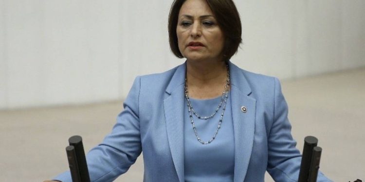 Rusya-Ukrayna Savaşından Kaçan Türk Üniversite Öğrencileri Mağdur Oldu