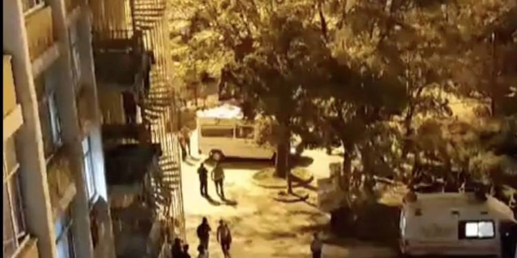 Tıp Öğrencisi Yurt Odasında İntihar Etti