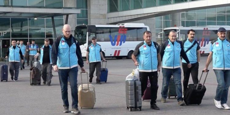 Türk Gemilerindeki Sahra Hastaneleri Gazzeli Yaralılara Şifa Olacak