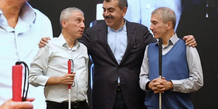 “Özel Çocukların Eğitimine 13 Milyar Liranın Üstünde Ödenek”